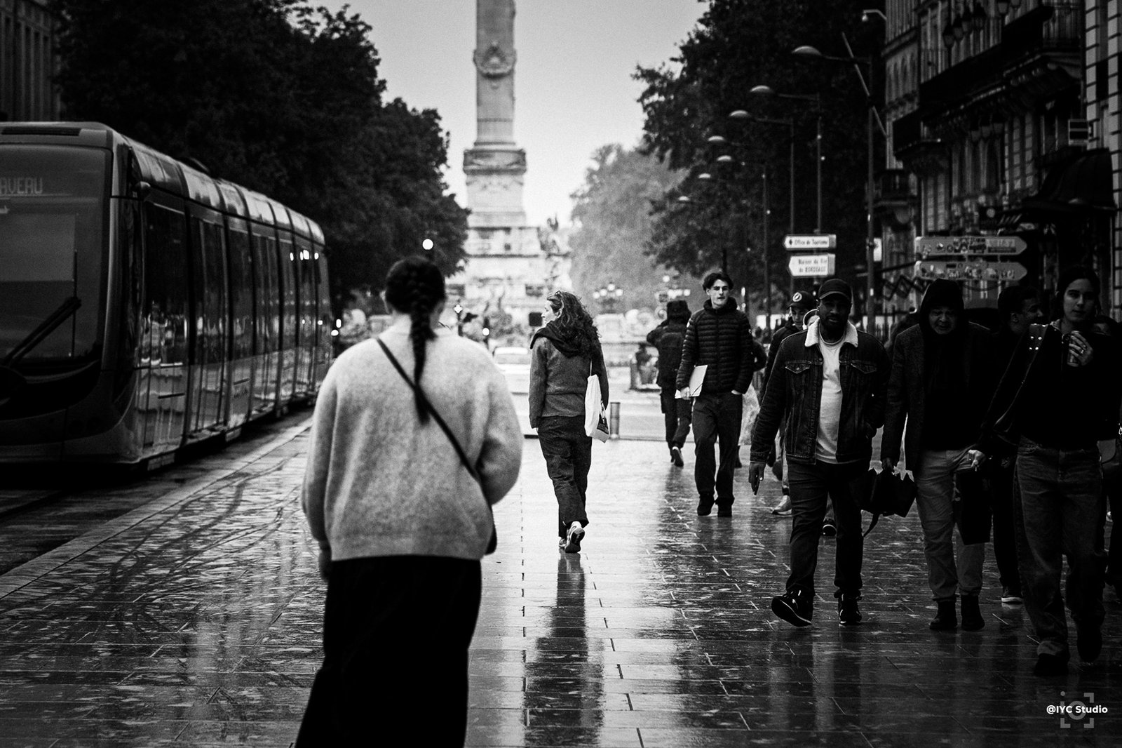 Bordeaux, pierre et pluie